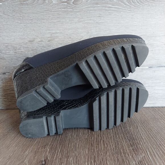 Donald J. Pliner Rrr2 Black Crepe Elastic Crocodile Embossed Leather Loafers 8 - Picture 8 of 10